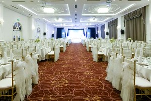 BIDV rao bán đấu giá tài sản nguyên lô gồm quyền sử dụng đất và công trình xây dựng trên đất là Trung tâm hội nghị tiệc cưới Crystal Palace tại phường Tân Phú, quận 7, TP.HCM