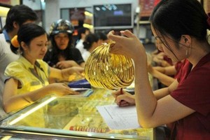 Khuyến nghị người dân chỉ mua - bán vàng miếng SJC tại ngân hàng và doanh nghiệp được NHNN cấp phép