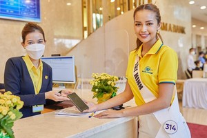 Nam A Bank trao thưởng cho tân hoa hậu hoàn vũ Việt Nam 2022