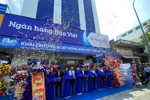Ngân hàng Bản Việt khai trương đơn vị kinh doanh mới