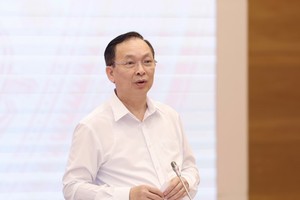 Phó thống đốc NHNN Đào Minh Tú: Lãi vay sẽ giảm tiếp, nhưng không thể hạ chuẩn tín dụng