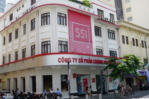 Chủ tịch Chứng khoán SSI (SSI) mua thêm gần 1,9 triệu cổ phiếu ESOP