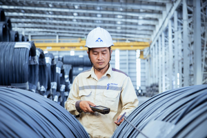 Sản lượng bán hàng thép Hòa Phát đạt 760.000 tấn trong tháng 12, cao nhất từ đầu năm 2023