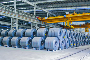 Lượng HRC nhập khẩu giá thấp, gần gấp đôi sản xuất trong nước