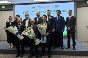 Đại diện 3 doanh nghiệp ký kết hợp tác chiến lược