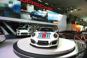 Giảm thuế Tiêu thụ đặc biệt với ô tô nhỏ: Lợi chưa thấy, hại bủa vây