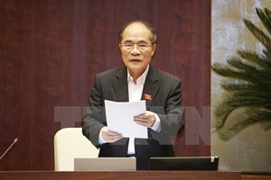 hủ tịch Quốc hội Nguyễn Sinh Hùng. (Ảnh: Phương Hoa/TTXVN)