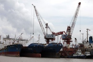 Vinalines thua lỗ lớn từ các cảng biển liên doanh