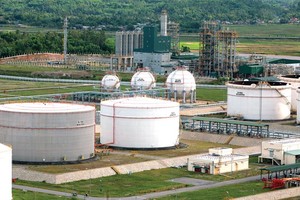 Nhà máy Lọc dầu Dung Quất lại tiếp tục đi tìm đối tác cho mình
