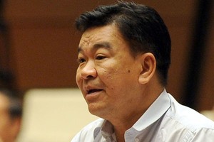 Việc tăng khai thác 2 triệu tấn dầu thô 2015 chỉ là “vạn bất đắc dĩ”