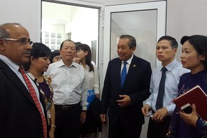 Chánh án Tòa án nhân dân Tối cao Trương Hòa Bình tại buổi ra mắt Tòa Gia đình và người chưa thành niên. Ảnh: Tuổi trẻ