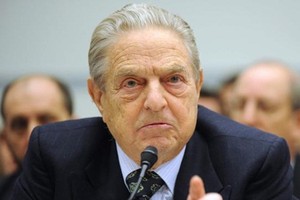 George Soros đã kiếm lời lớn từ bán khống bảng Anh năm 1992. Ảnh: Australian