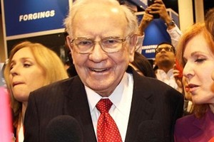 Warren Buffett được mệnh danh là "Nhà thông thái vùng Omaha". Ảnh: CNBC