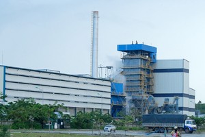 Nhà máy xăng sinh học Bio Ethanol Dung Quất có vốn đầu tư 2.019 tỷ đồng. Ảnh: V.M