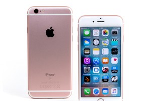 Loạt smartphone vừa giảm giá hàng triệu đồng