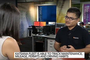 Syed Ahmad Fuqaha đã phát triển một giải pháp theo dõi xe qua GPS hiện đại dành cho dòng điện thoại thông minh. Ảnh: Bloomberg.
