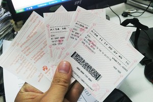 Vietlott bán khoảng 51,7 triệu vé mới đủ 284 tỷ đồng trả 4 người trúng giải