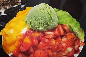 Những món ăn vặt gây sốt ở Hà Nội năm 2016