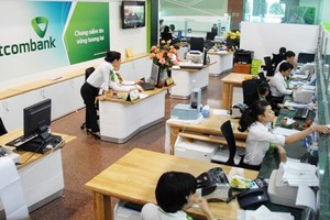 Lãnh đạo Vietcombank khẳng định, khoản tiền một cán bộ được nhận vào dịp Tết nhiều nhất không quá 100 triệu đồng nhưng cũng có người chỉ vài ba triệu.