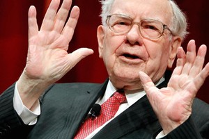 Bí quyết thành công của tỷ phú Warren Buffett là lựa chọn các cổ phiếu tiềm năng và đầu tư dài hạn