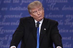 Muốn hay không, Tổng thống Trump sẽ ‘bó tay’ trước tài liệu 300 tuổi