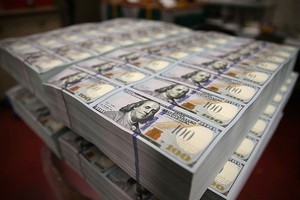 Sáng 1/3, giá vàng giảm nhẹ, tỷ giá USD bật tăng lên 22.840 đồng/USD