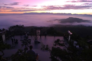 Lên Linh Quy Pháp Ấn ngắm bình minh