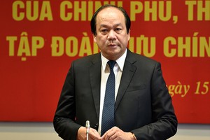 Bộ trưởng, Chủ nhiệm Văn phòng Chính phủ truyền đạt ý kiến của Thủ tướng, yêu cầu Tập đoàn VNPT tích cực hơn trong việc thoái vốn ngoài ngành. 