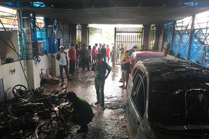 Cháy khách sạn ở Bình Thuận, nhiều người liều mạng nhảy xuống từ tầng 4