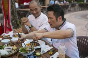 Bên trong không gian ẩm thực lớn nhất Đà Nẵng 2017