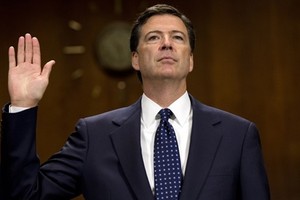 Cựu giám đốc FBI James Comey. Ảnh: Huffington Post
