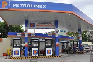 Dòng vốn ngoại đổ bộ, PLX kỳ vọng tiếp tục bứt phá