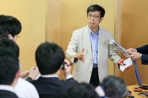 Trưởng đoàn đàm phán Nhật Bản - Kazuyoshi Umemoto. Ảnh: Nikkei