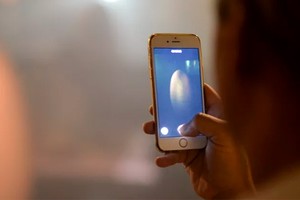 Thao tác quen thuộc của người dùng iPhone sẽ thay đổi. 