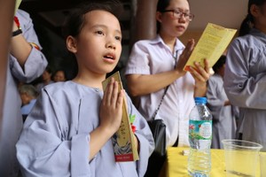 Hàng nghìn người dự đại lễ Vu Lan báo hiếu