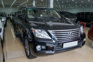 Giá mua lại của chiếc SUV sau 8 năm sử dụng "dư sức" lăn bánh một chiếc Toyota Prado mới "cóng".