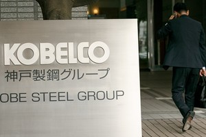 Hãng thép Nhật làm giả thông số bị hàng không châu Âu cấm cửa