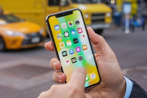 Apple có thể giảm giá iPhone X vào tháng 6
