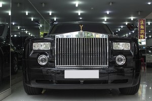 Rolls-Royce Phantom 2008 lăn bánh 10 năm, giá gần 10 tỷ đồng