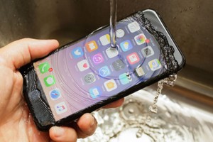 10 smartphone giảm giá nổi bật trong tháng 10