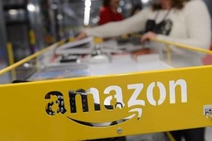 Kênh bán hàng trực tuyến Amazon vào Việt Nam, giúp doanh nghiệp Việt kỹ năng bán hàng trên kênh thương mại điện tử này. Ảnh: EPA