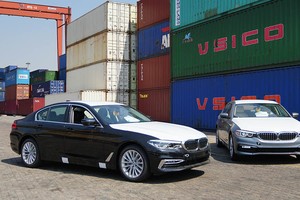 BMW series 5 thế hệ mới tại cảng VICT, Sài Gòn. 