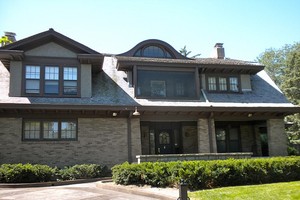 Căn nhà hơn 60 năm tuổi của tỷ phú Warren Buffet. Ảnh: Wikipedia.