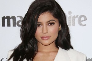 Kylie Jenner - em gái cùng mẹ khác cha của Kim Kardashian. Ảnh: Marie Claire