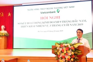 Chủ tịch HĐQT Vietcombank, ông Nghiêm Xuân Thành phát biểu chỉ đạo Hội nghị.