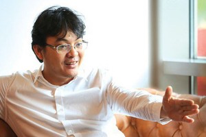 Ông Nguyễn Ảnh Nhượng Tống, Chủ tịch Hội đồng quản trị Công ty cổ phần Tập đoàn Yeah1.