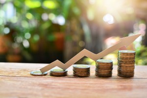 Thị trường tài chính 24h: “Sell In May” đã không xảy ra !