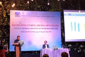 ĐHĐCĐ Petrosetco (PET): Đến tháng 8/2021 phải tiêu thụ được 100.000 sản phẩm Apple