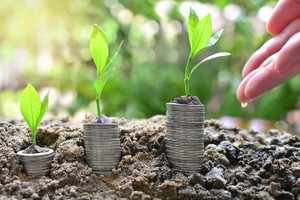 Top 10 cổ phiếu tăng/giảm mạnh nhất tuần: Nhà đầu tư giữ chặt hàng