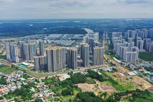 Bức tranh địa ốc phía Nam ngày một sáng hơn.